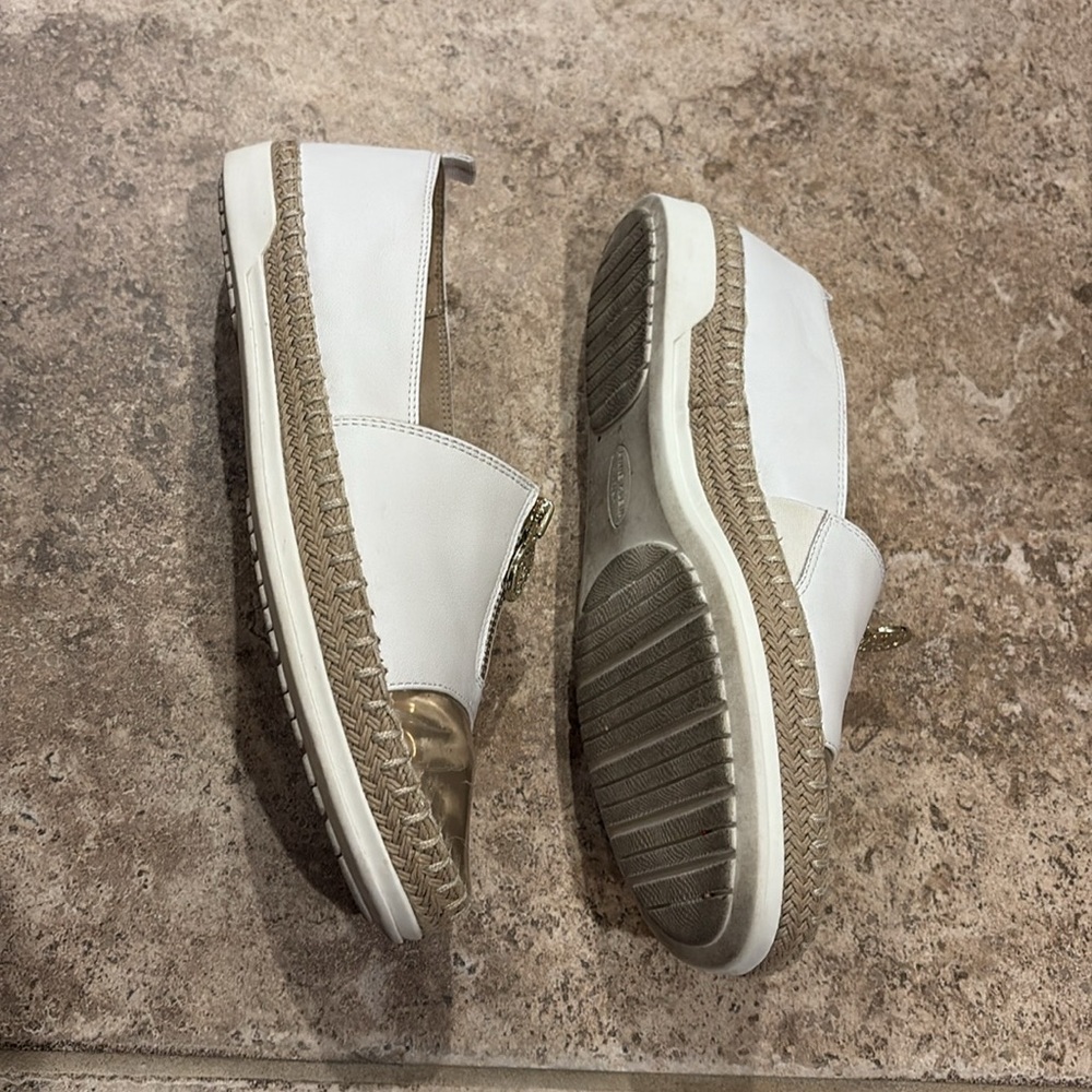 Anne Klein Akzetta Espadrille Loafer - Picture 4 of 8